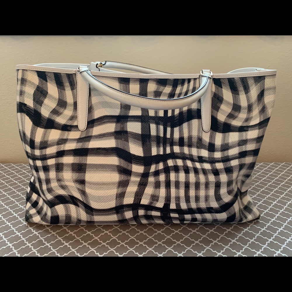 Coach Wavy Gingham Plaid Large Tote - Picture 4 of 8